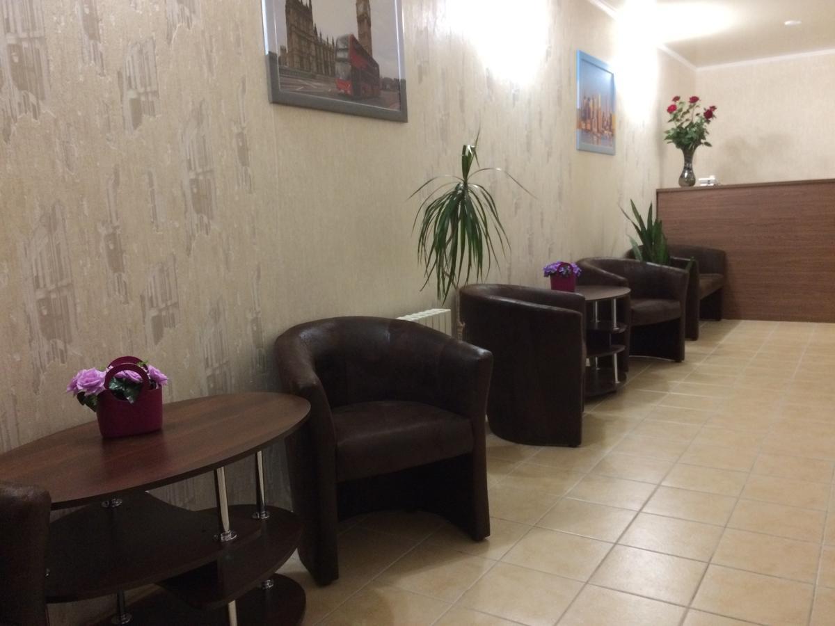 Prosto Hostel Odessa Buitenkant foto